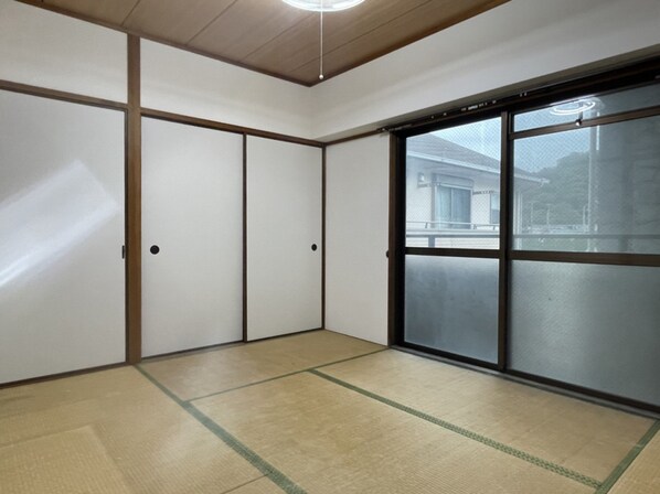 ラグレイス姫路の物件内観写真